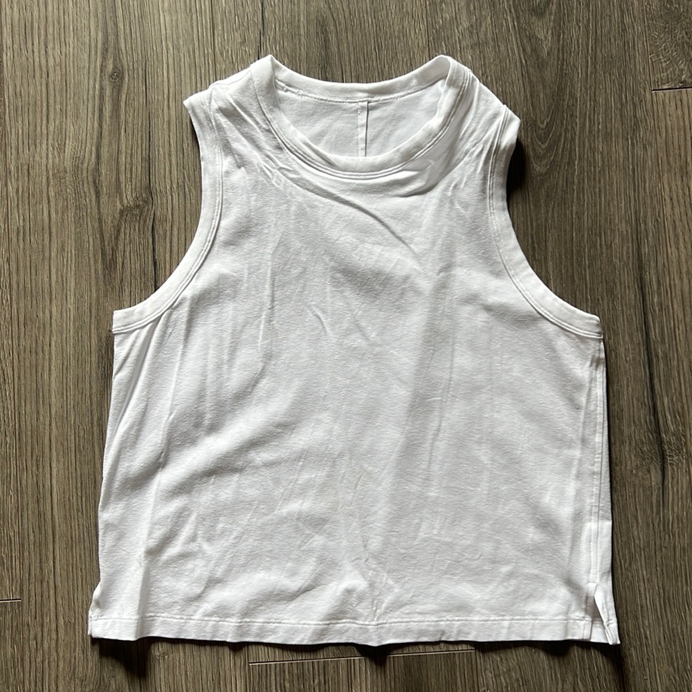 lululemon tank